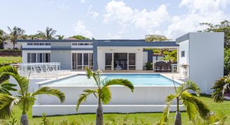 Villa Whitesand